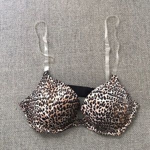 Victoria’s Secret leopard animal print bra